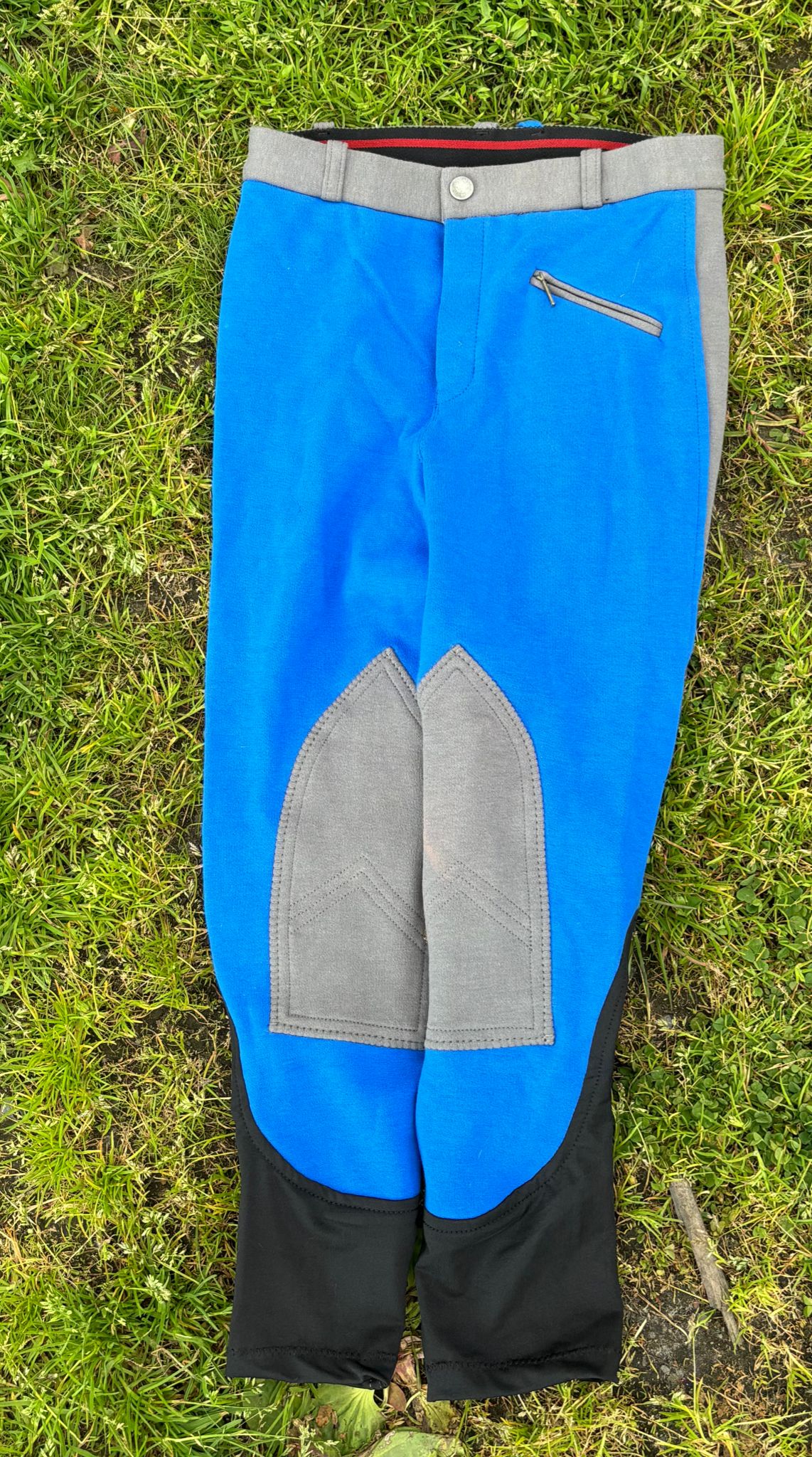 Rijbroek maat 140