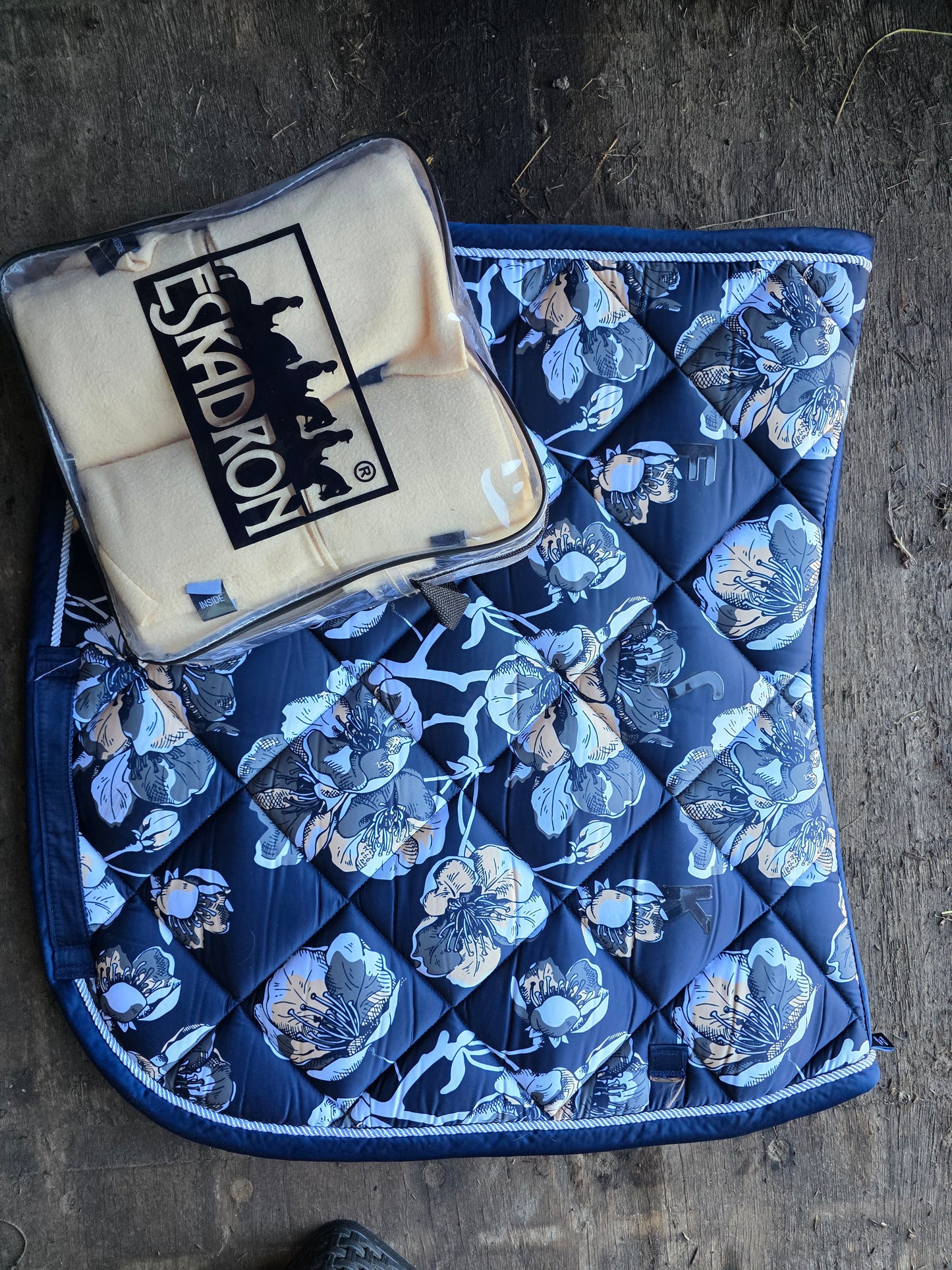 Eskadron flower set