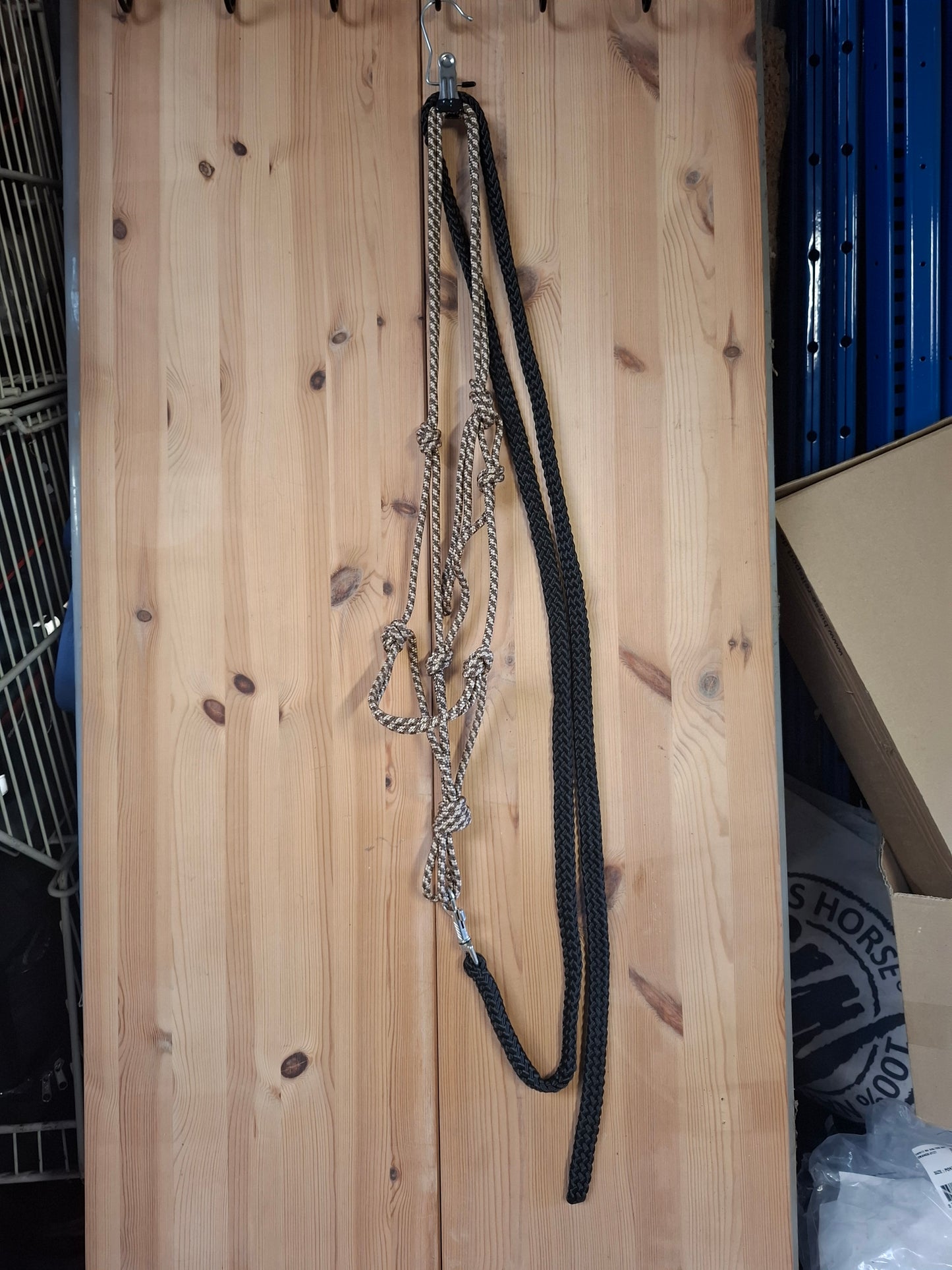 Touwhalster met Halstertouw- Maat Cob