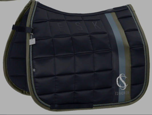 Eskadron Zadeldekje - Full